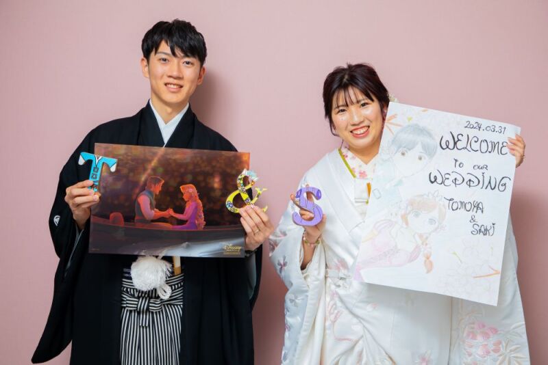 ウェルカムボードとイニシャル