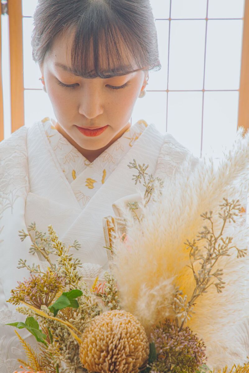和装にもブーケ!