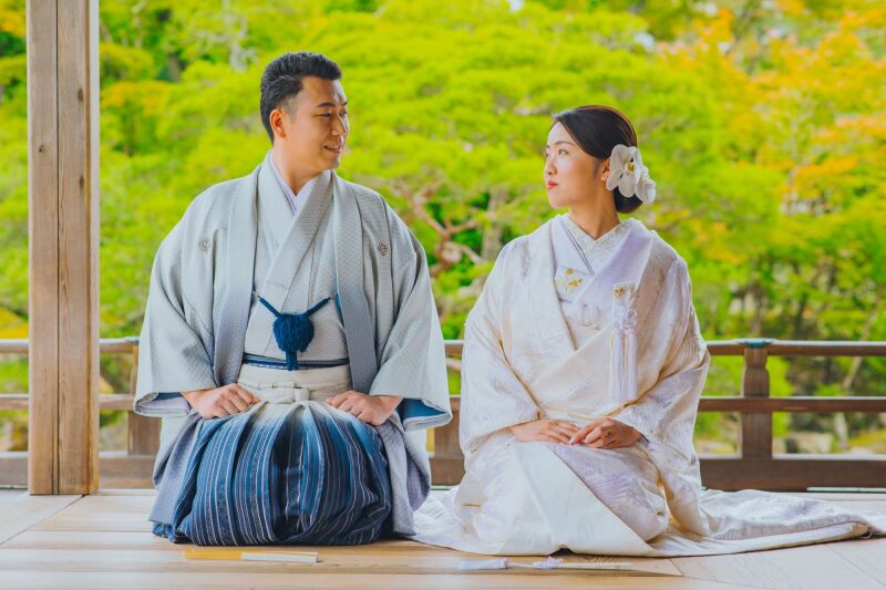 お座りショットも