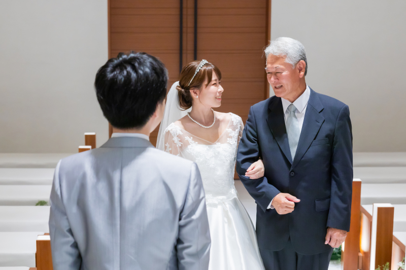 家族と一緒にフォトウェディング