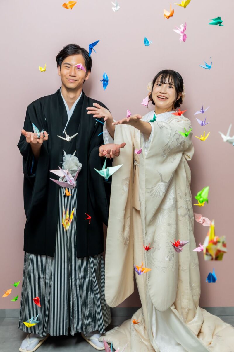 折り鶴のシャワー