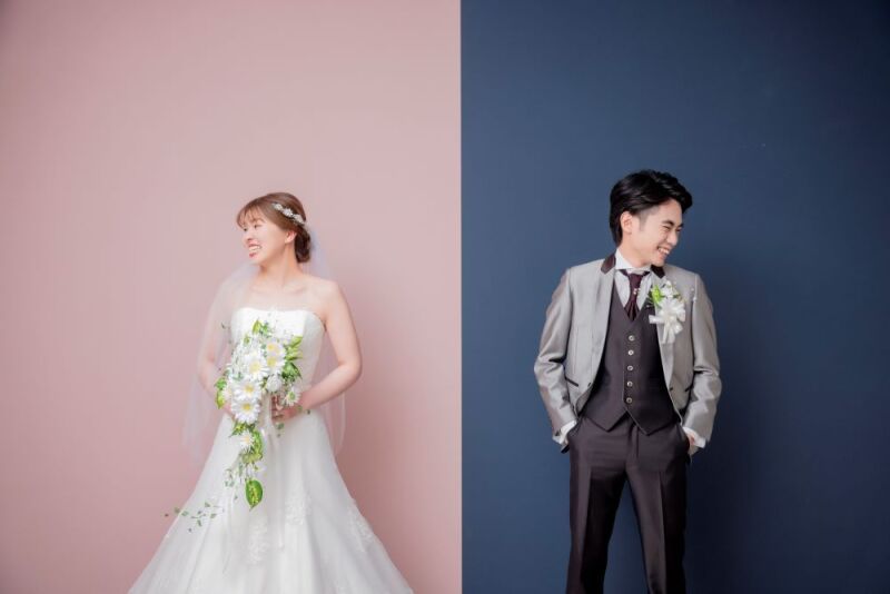 ウェディングドレス×タキシード