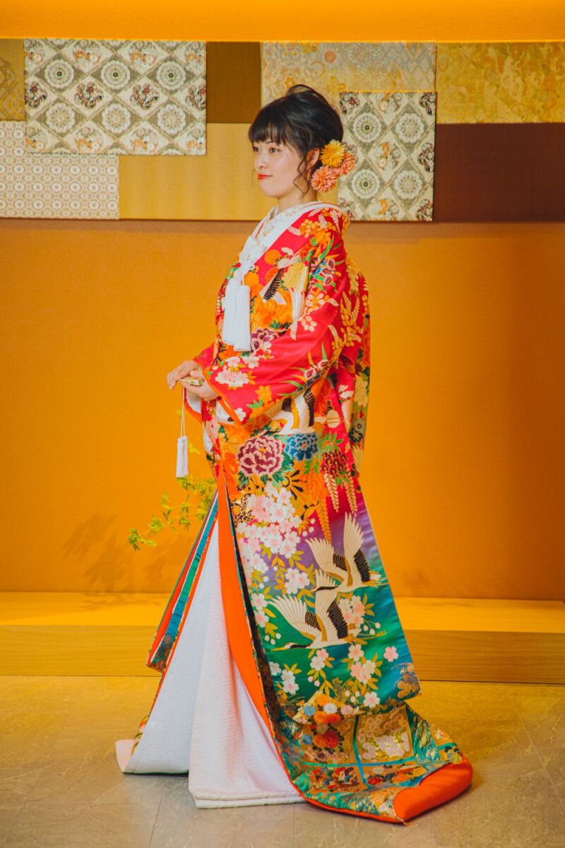 写真に映える鮮やかな色打掛