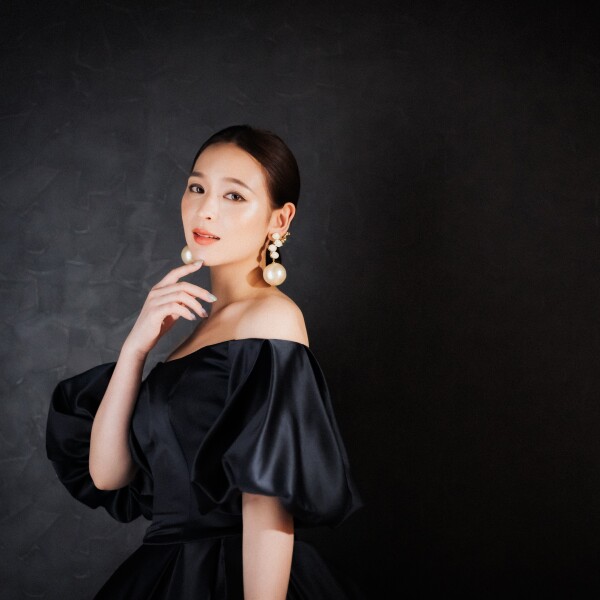 ワタベウェディング京都フォトスタジオ_カラードレスが豊富