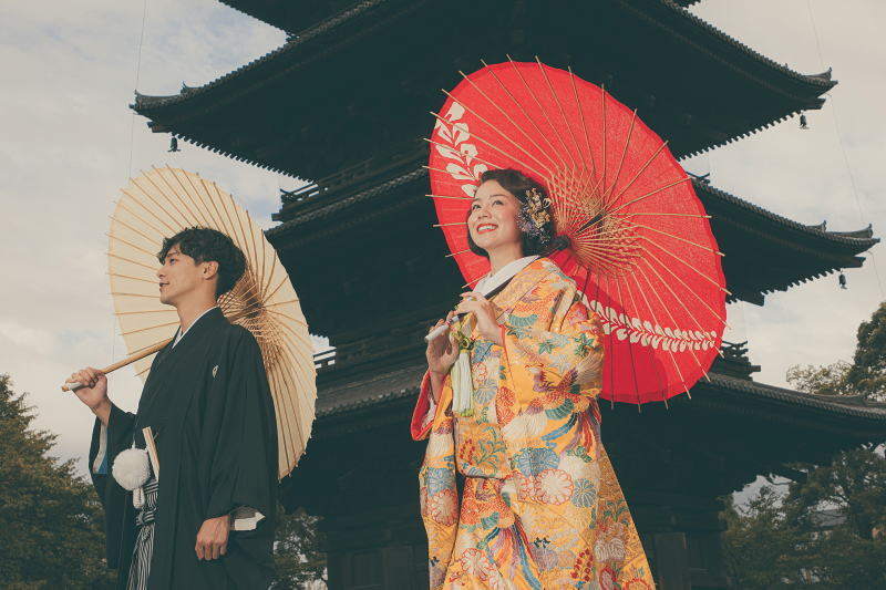 ワタベウェディング京都フォトスタジオ_神社・寺院で撮影できる