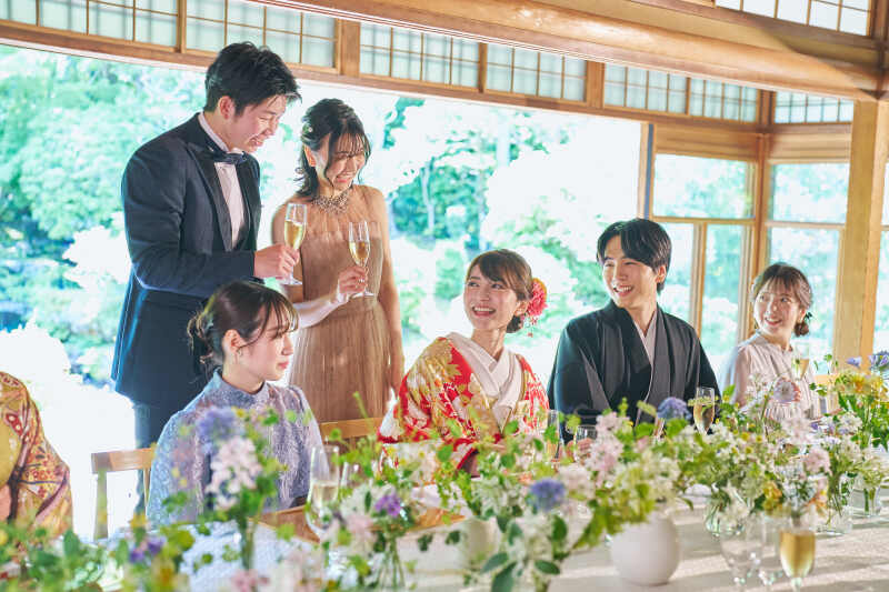 【フォト＋会食】家族写真特典付き！ 和装でも洋装でもOK～スタジオ2着撮影＆会食プラン～