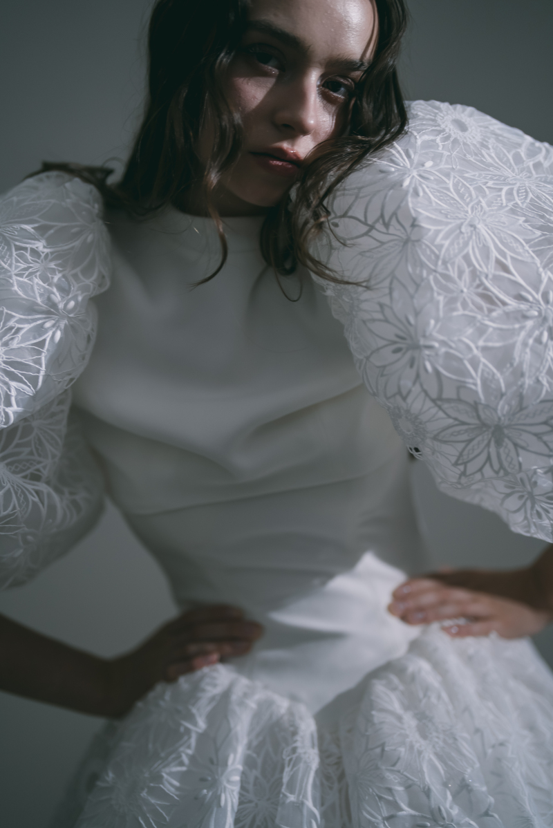 新作衣装コレクション〈Allōn〉（トップスあり）