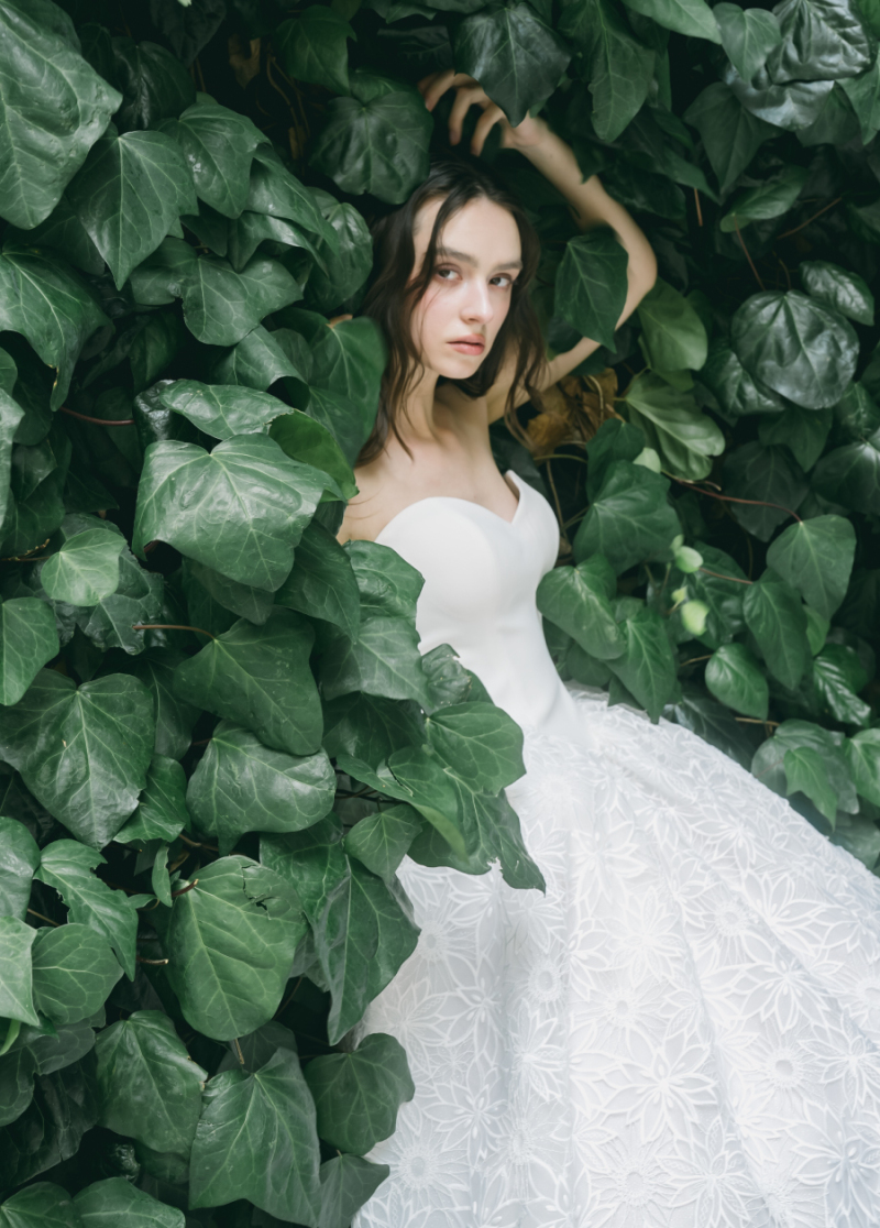 新作衣装コレクション〈Allōn〉（トップスなし）