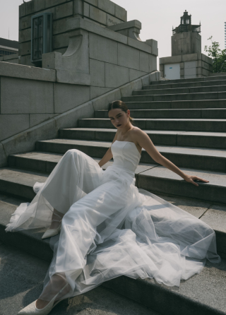 新作衣装コレクション〈Dio〉（トップスなし）