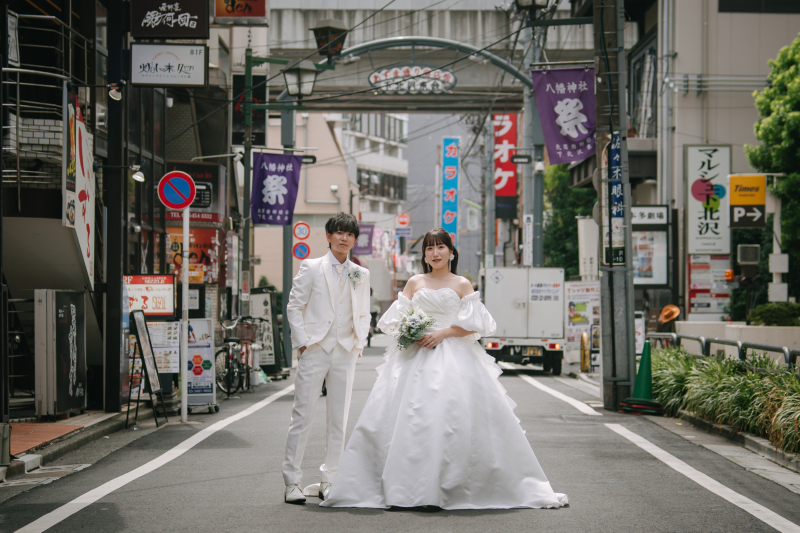 下北沢で魅せる、大人のストリートファッション