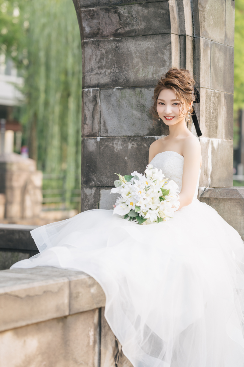 洋装でもソロショットを