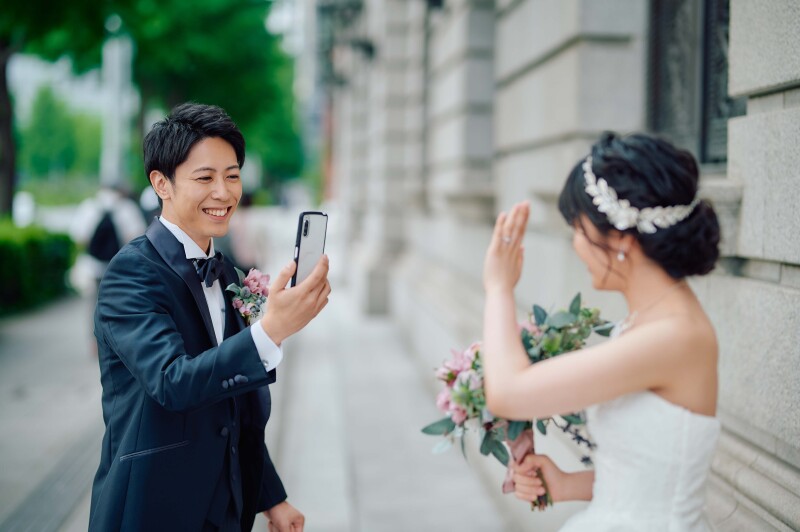 洋装も和装も満喫する東京ロケ(洋和装各1着 ロケーション撮影)