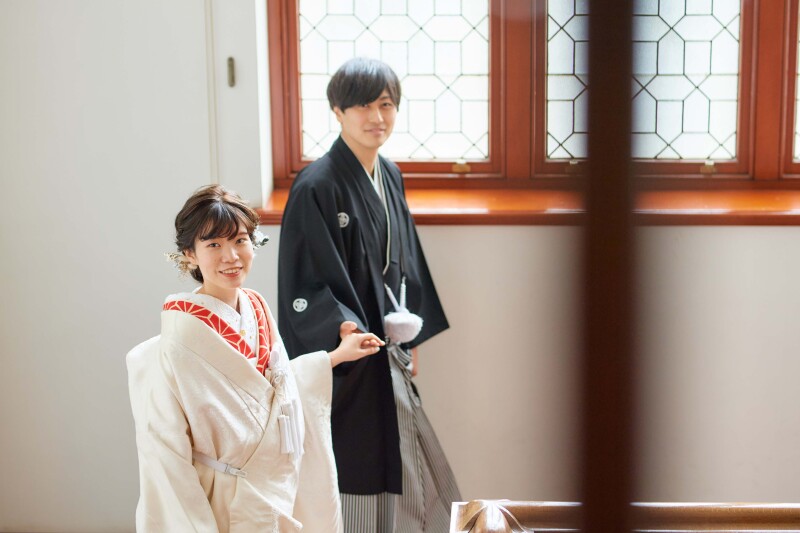 高めの位置から…