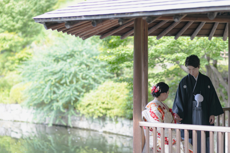 日本庭園を巡りながら