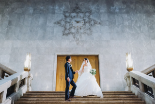 荘厳な大階段で特別なひとときを