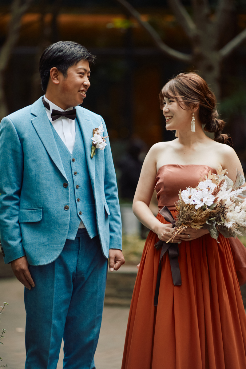 ブーケを持って