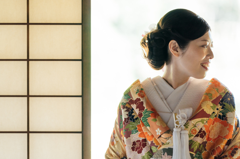 華やかな和装で