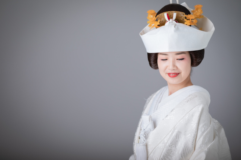 日本髪と角隠し