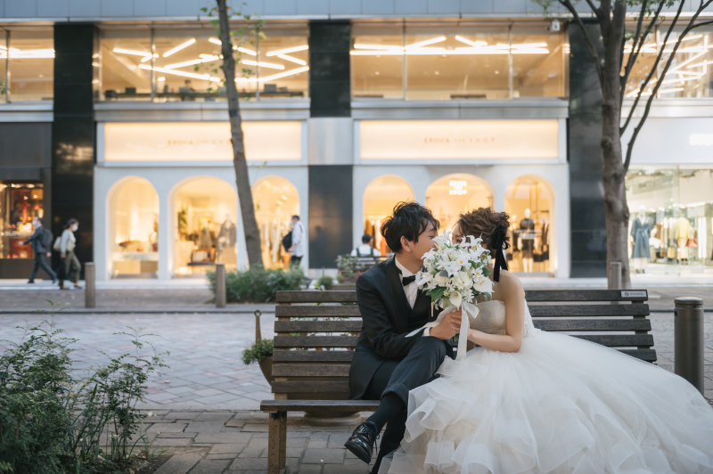 おしゃれな街並みとともに