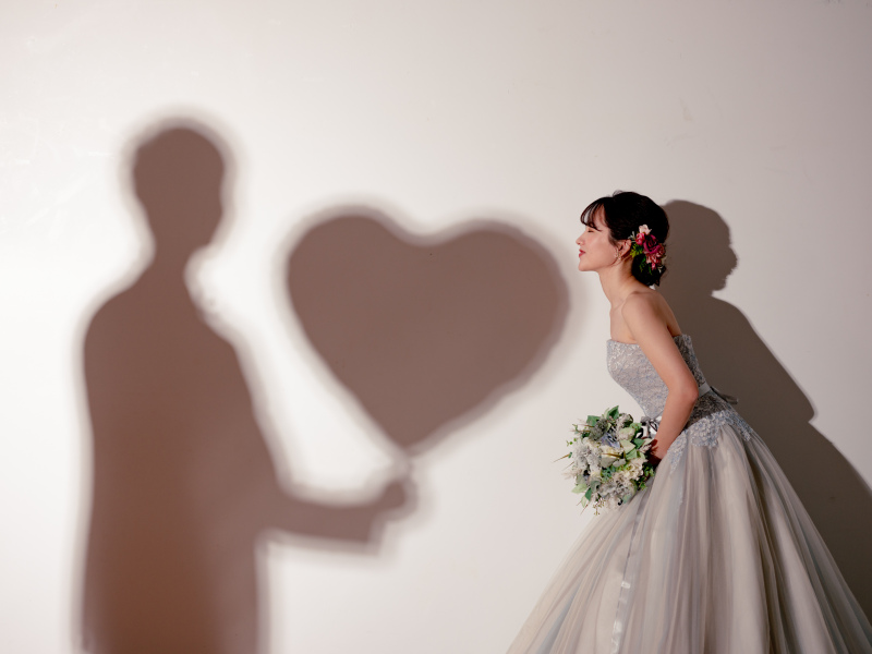 シルエットを使って