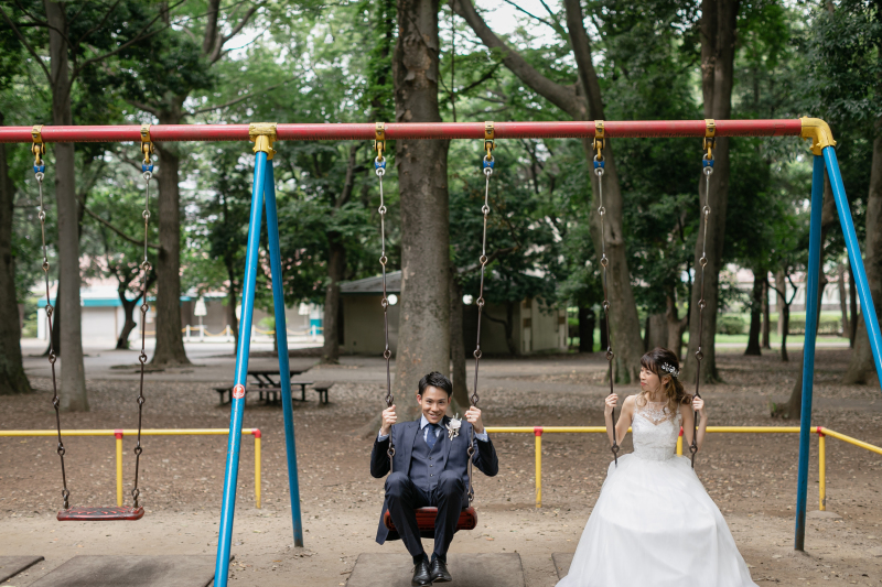 ブランコに乗って