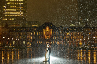 雨の日の東京駅ロケ