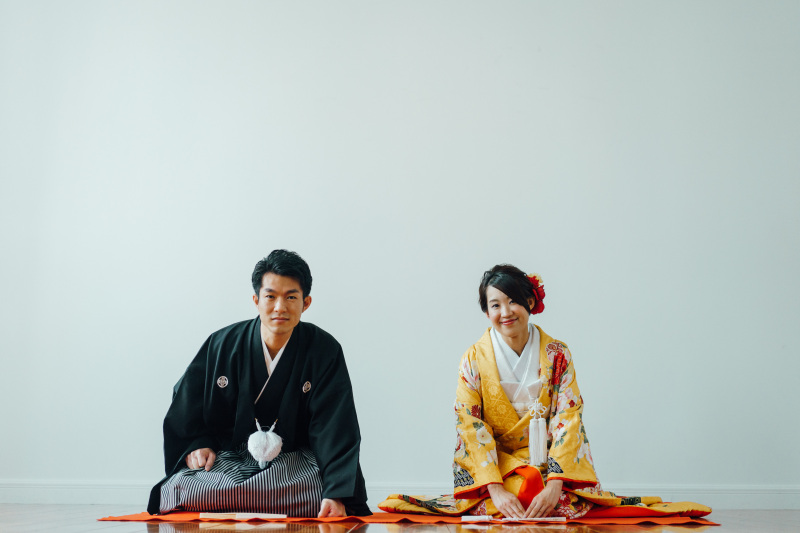 ご挨拶にもぴったりな正座ショット