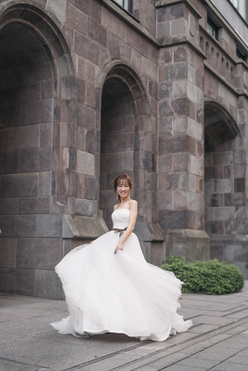 ドレス姿を美しく