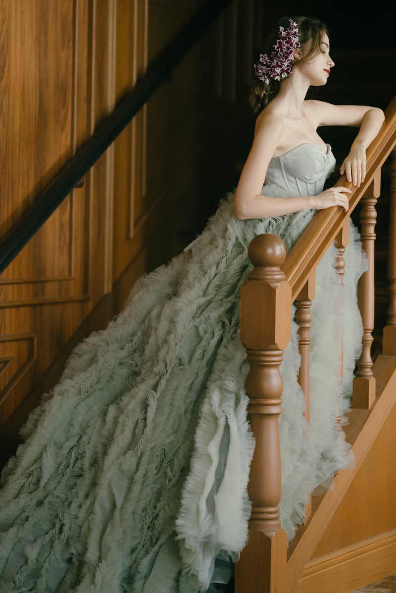 【期間限定】衣装追加料金なし！STUDIO FANTASIA◇新婦洋装2着◇カラードレスも新作もOK！選べるドレス100着以上