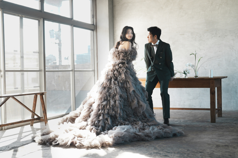 【1月5日〜31日までの撮影限定】基本料50%OFFキャンペーン｜洋装スタジオ（衣装1着・全データ）