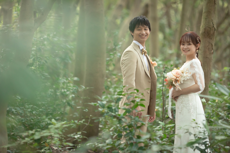 草木をかき分けて