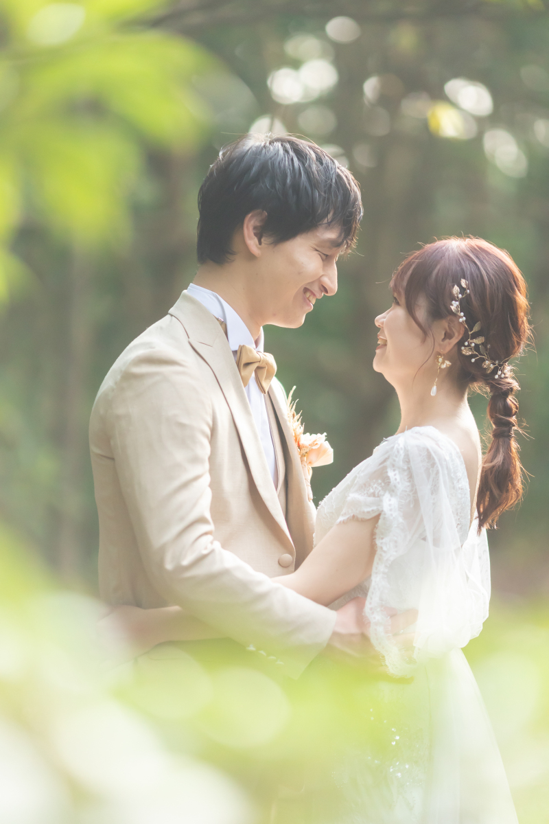 光が包み込んで