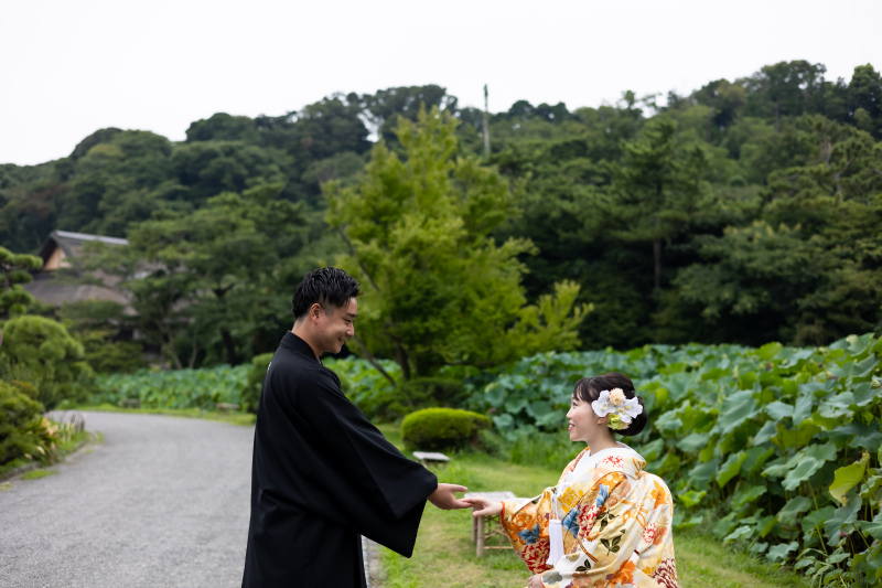 鮮やかな色打掛