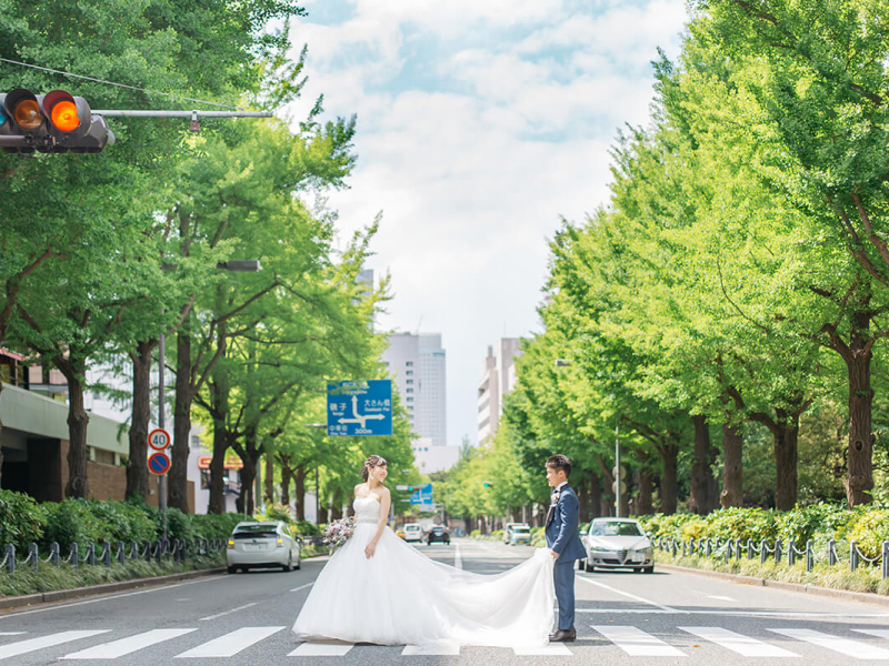 イチョウ並木が美しい「日本大通り」