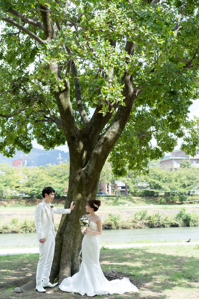 自然なロケーションで