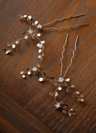 ヘッドアクセサリー