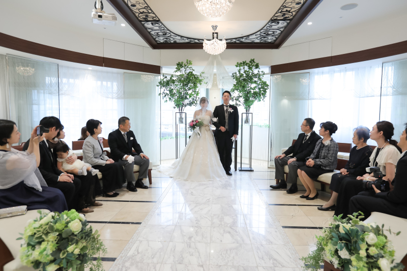 家族で「挙式風」写真