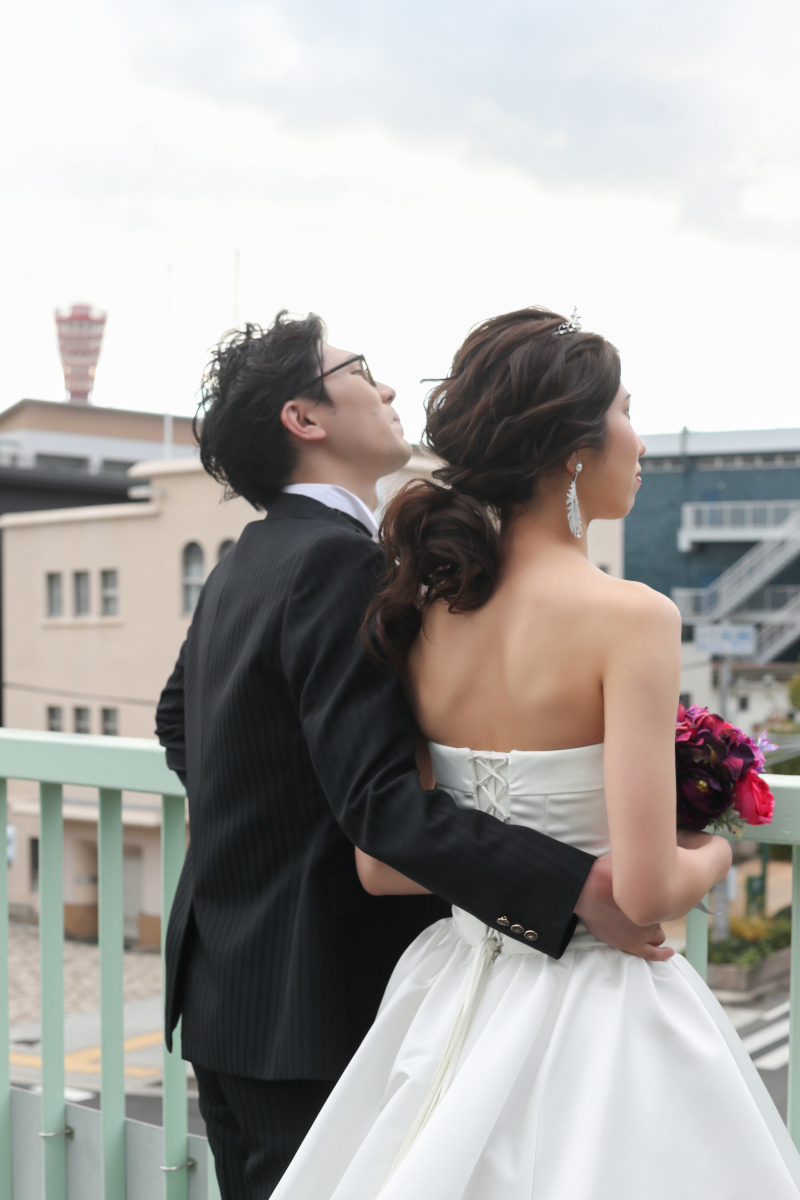 お背中ショットも欠かせません！