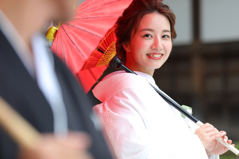 ラヴィファクトリー神戸店_白無垢が豊富