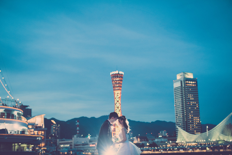 神戸の夜景とともに*ドラマチックな「ナイト撮影」!