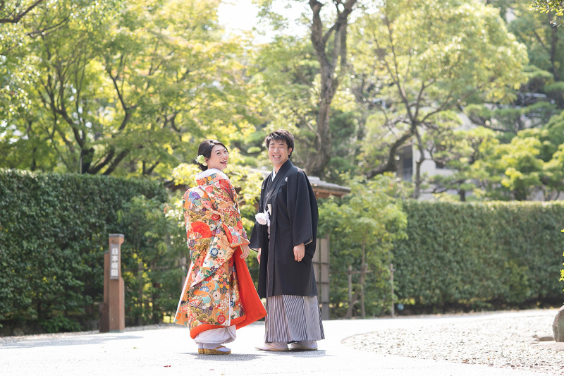 ラヴィファクトリー神戸店_色打掛・着物が豊富