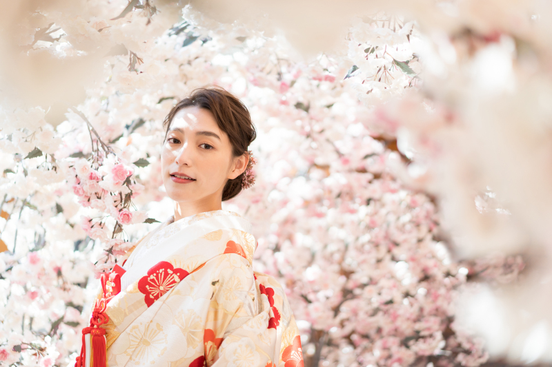 ラヴィファクトリー神戸店_色打掛・着物が豊富