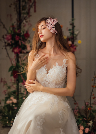 新作衣装コレクション〈Aria〉