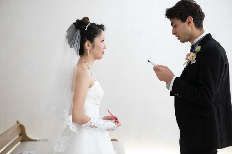 ラヴィファクトリー大阪店_チャペルで撮影できる