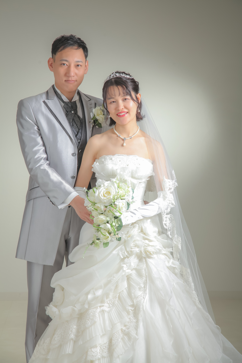 次は洋装で撮影