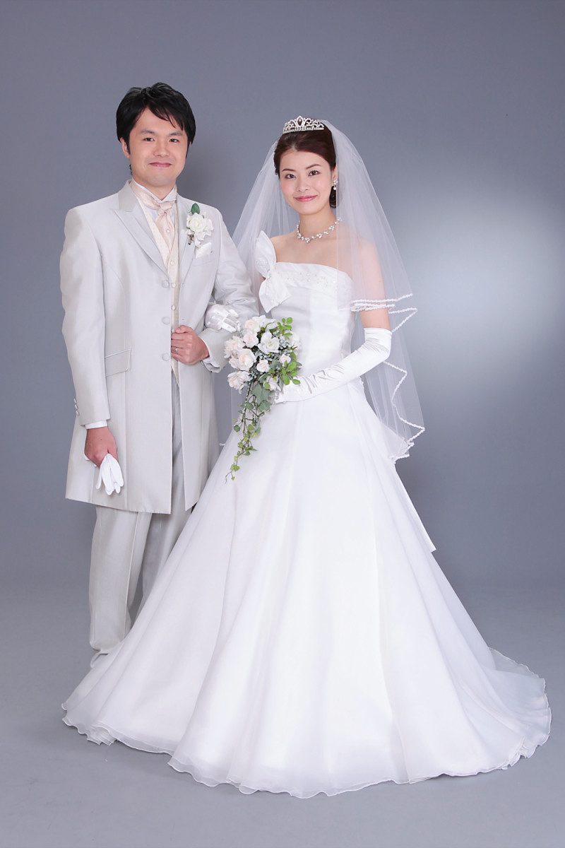 オーソドックスな立ち姿から撮影スタート