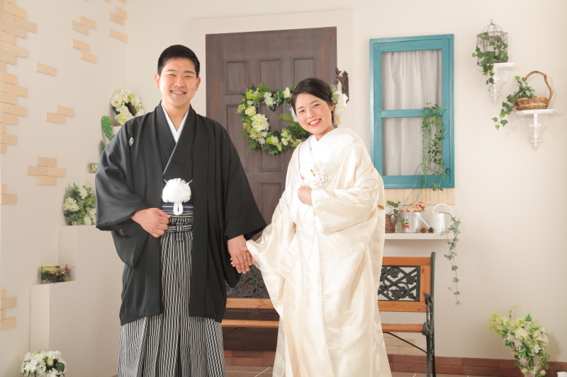 約4000点の衣装から選べる【和装スタジオ基本プラン 】撮影全データ80カット付