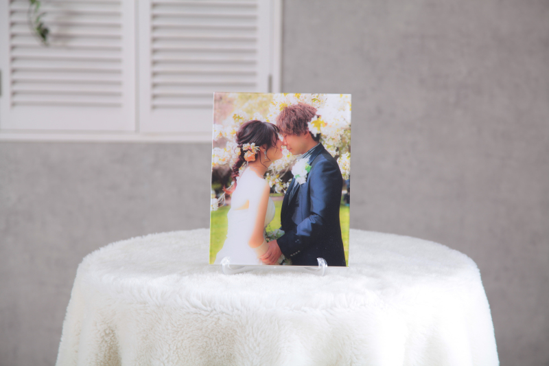 【洋装 サファイア】透明感のある20ページのアルバムとロケーション撮影付プラン