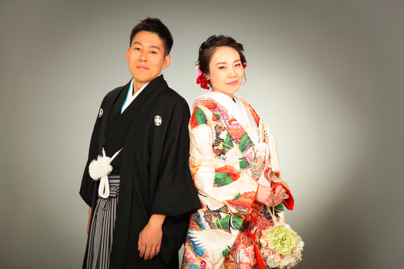 【和装&洋装 ガーネット】レザー調アルバム&ロケーション撮影付プラン