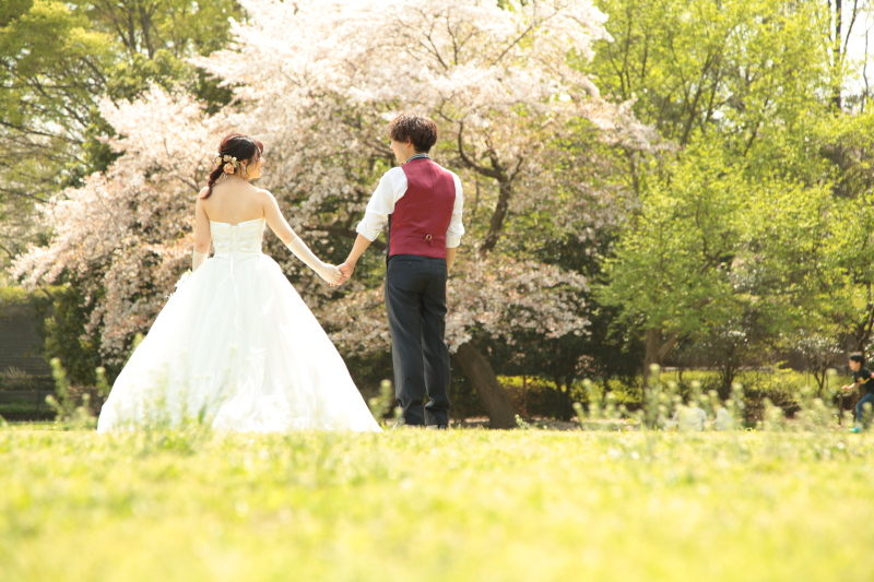 【和装&洋装 ガーネット】レザー調アルバム&ロケーション撮影付プラン